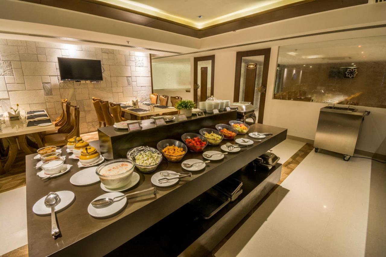 Guntūr The Capital Hotel מראה חיצוני תמונה